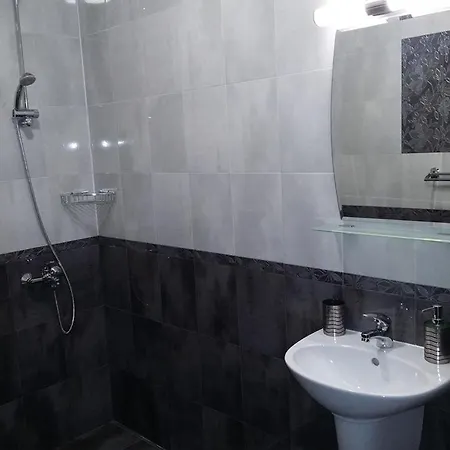 Ideal 3* 사파레바바냐