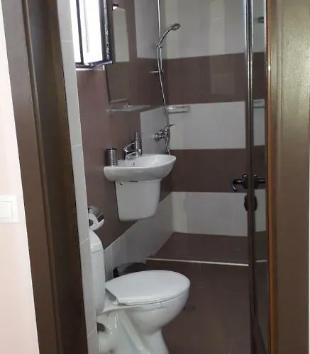 Guest house Ideal 3*